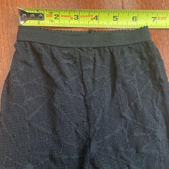 Leg Avenue Kid’s Spiderweb Tights (Halloween Witch Accessory) - Picture 10 of 12